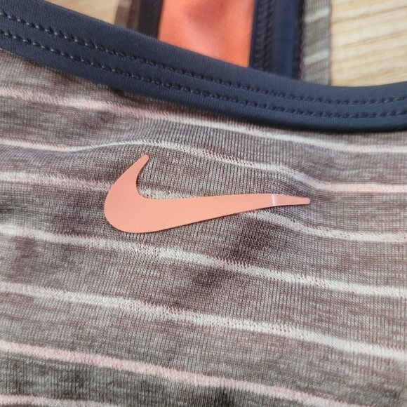 Nike Womens Tankini Top,Size L , Great Preowned Condition. - Picture 3 of 11